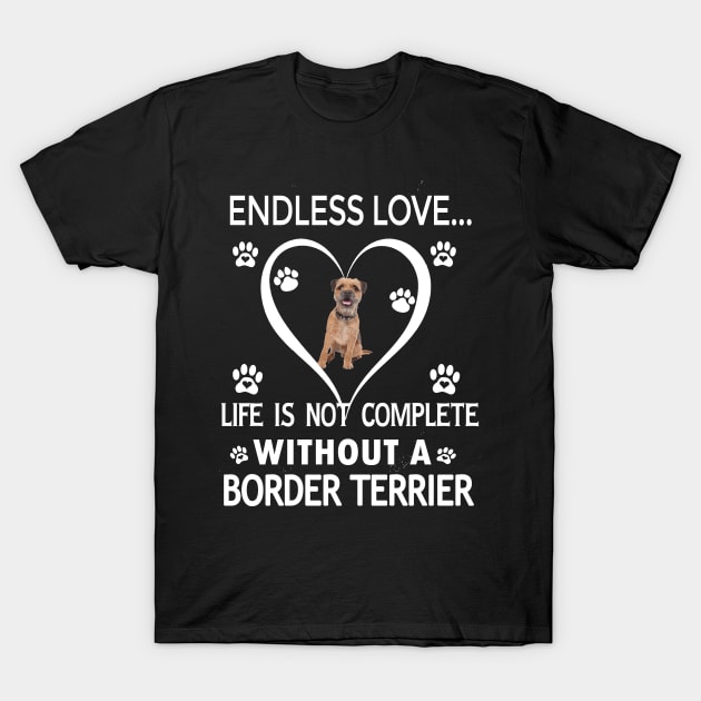 Border Terrier Lovers T-Shirt by bienvaem